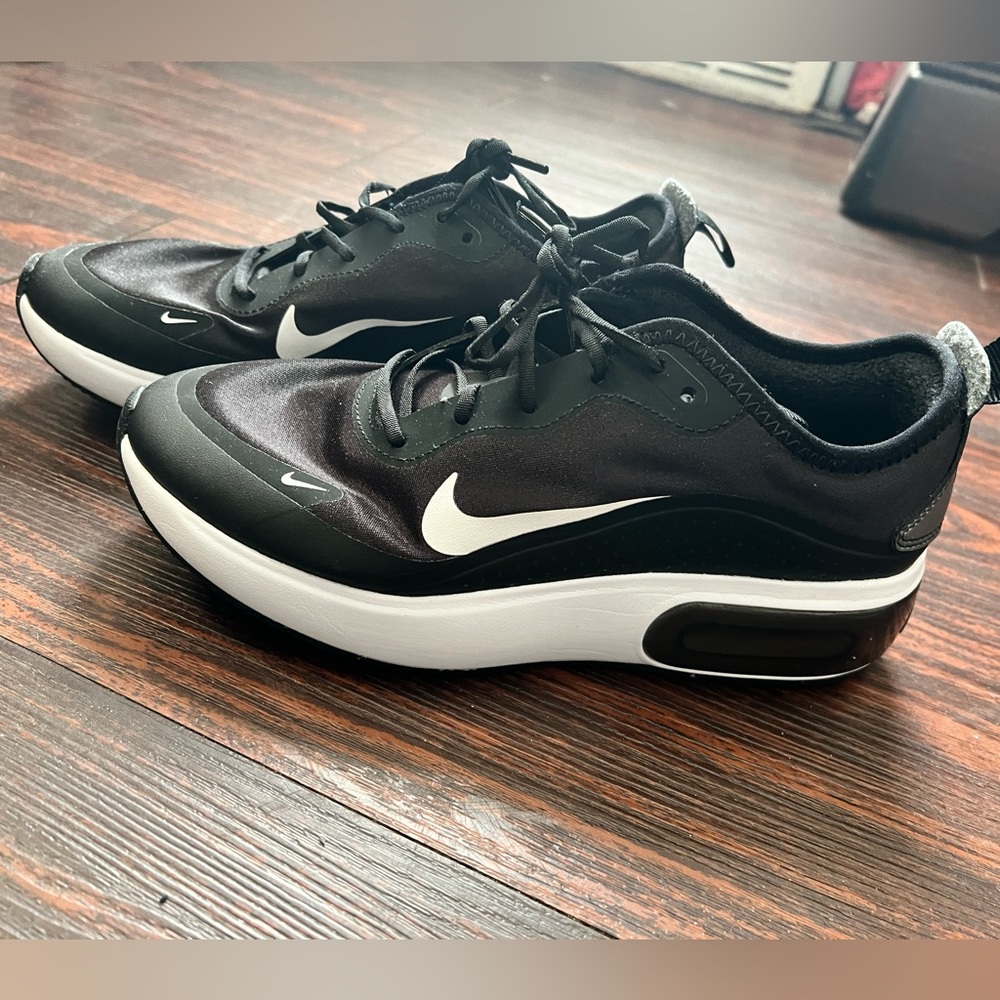 Nike Air, size 7 1/5 (24.5 cm), color black